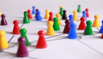 Advanced Neural Networks in R – A Practical Approach