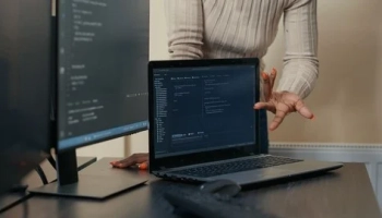 Mastering Ruby Programming: Basics to Advanced Projects